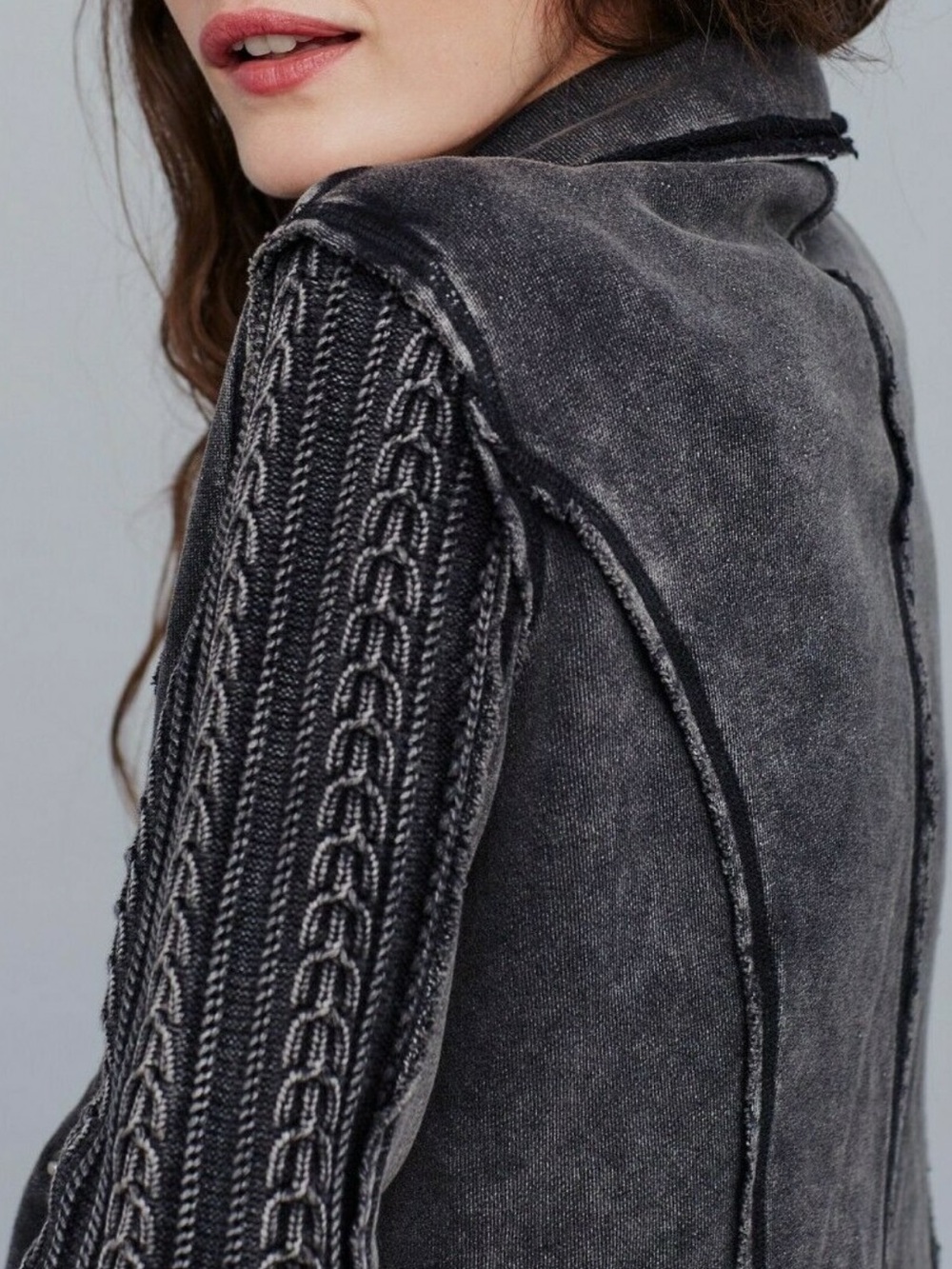 Free People Ruffle Moto
Sweater Jacket Size Small - Picture 4 of 10